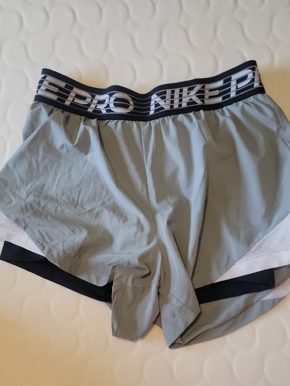 Nike Pro Light Gray 2-in-1 Running Shorts